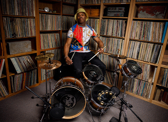 Paiste_Gallery_Daru_Jones_550_400_5.jpg