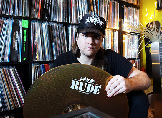 Paiste_Gallery_Grind_Joel_550_400_2.jpg