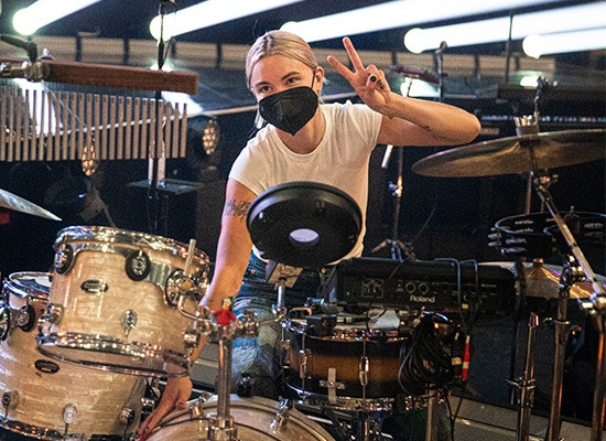 Paiste_Gallery_Saavendra_Chloe_550_400 copy.jpg