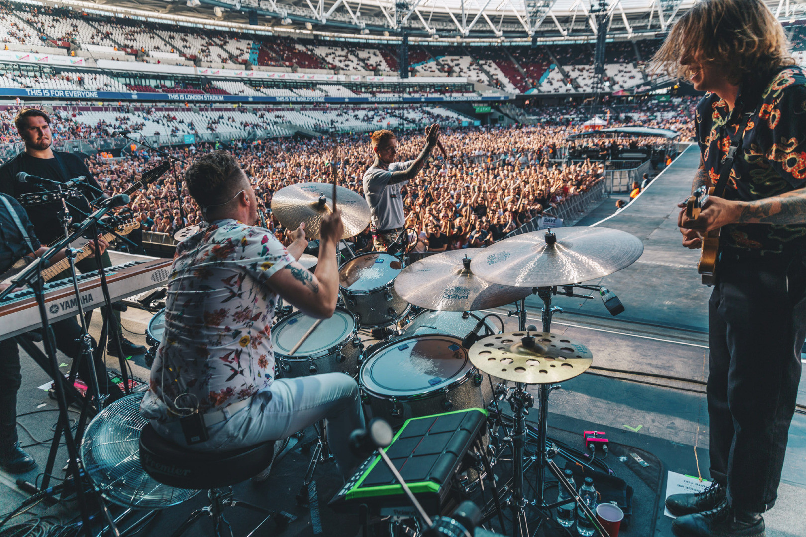 c TOM GREEN - 10 London-543.jpg