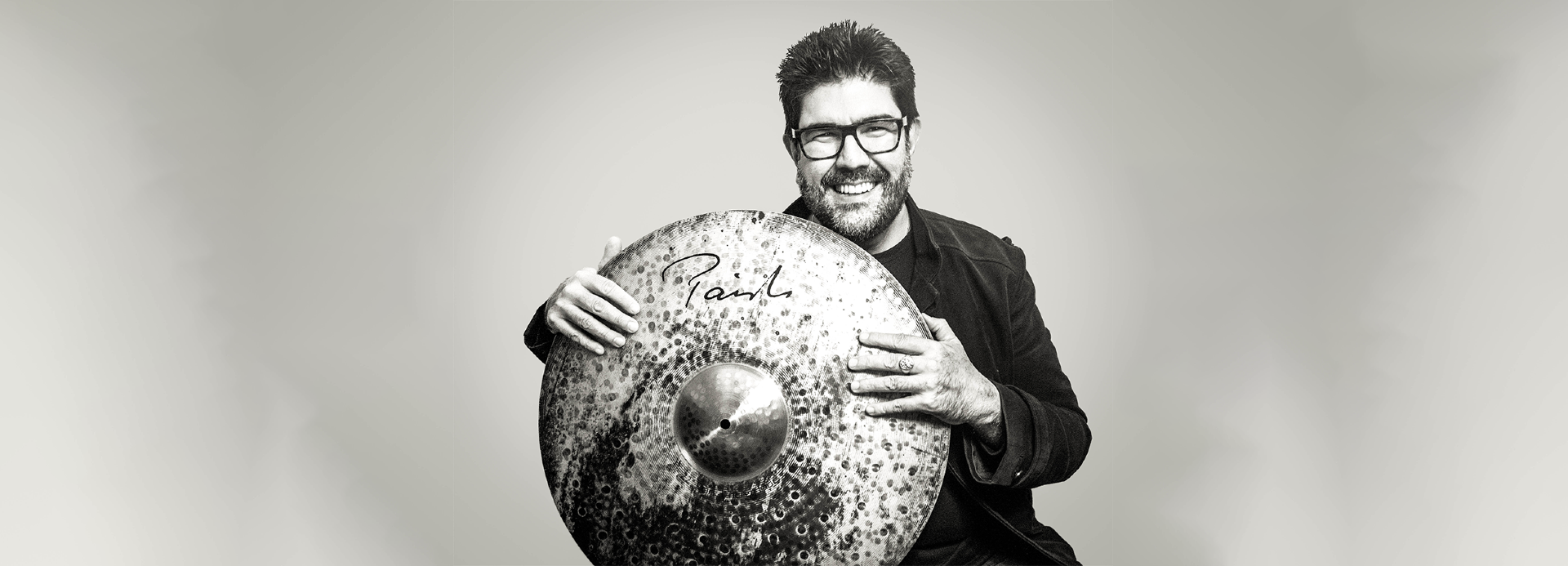 Paiste_Header_Freitas_Kiko_2448_884.png