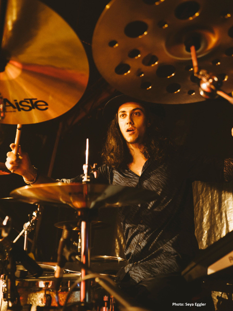 Live Pic 1 by Seya Eggler.jpg