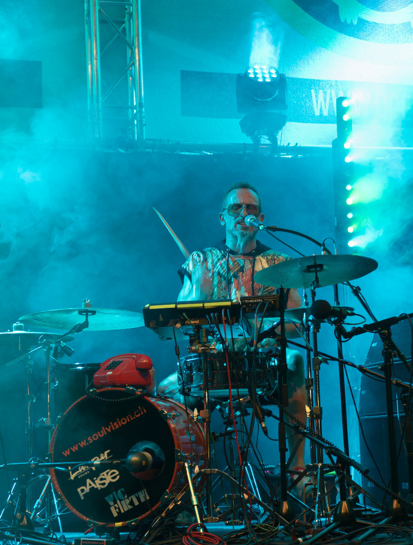 Paiste_Gallery_Flueck_JJ_1.jpg