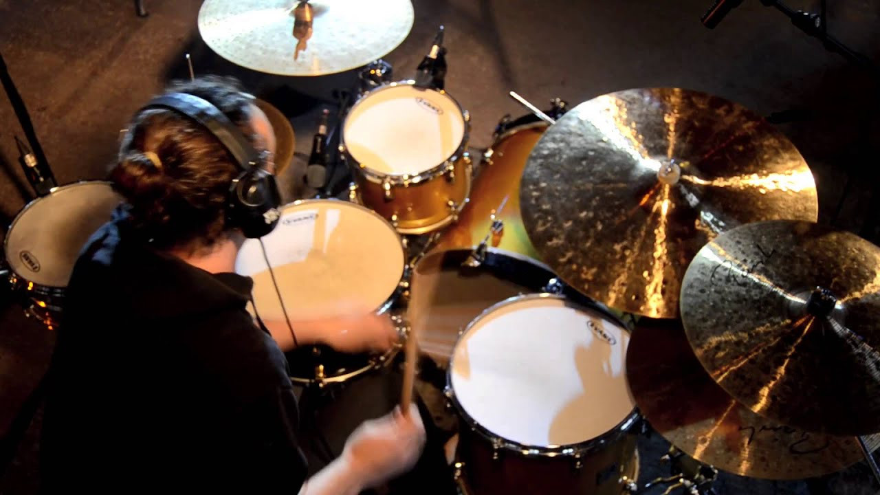 Xavi Reija plays Paiste Signature Dark Energy Cymbals!
