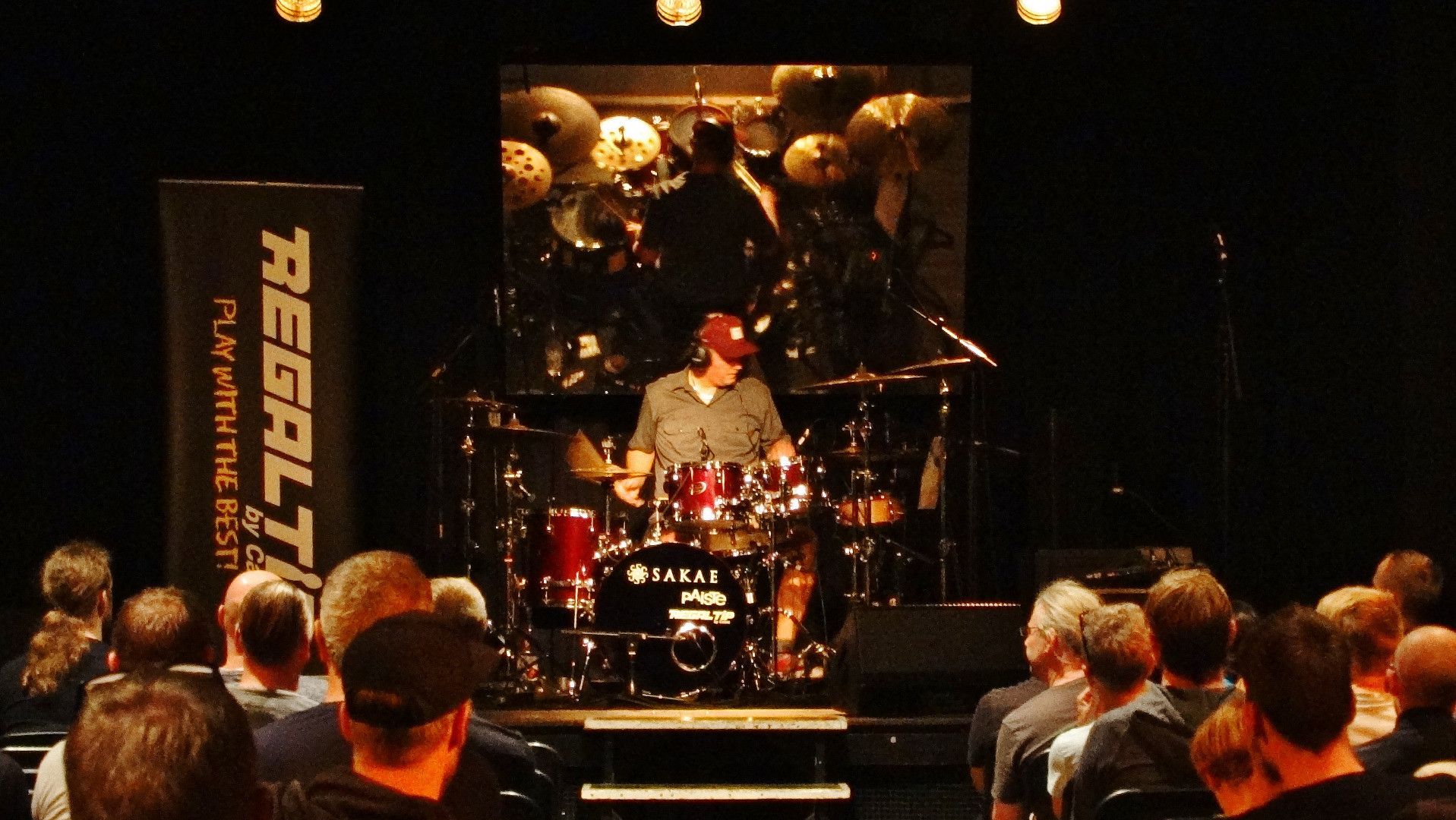Marcel Bach_Dresdner Drumfestival_credits Wibke Ka.jpg